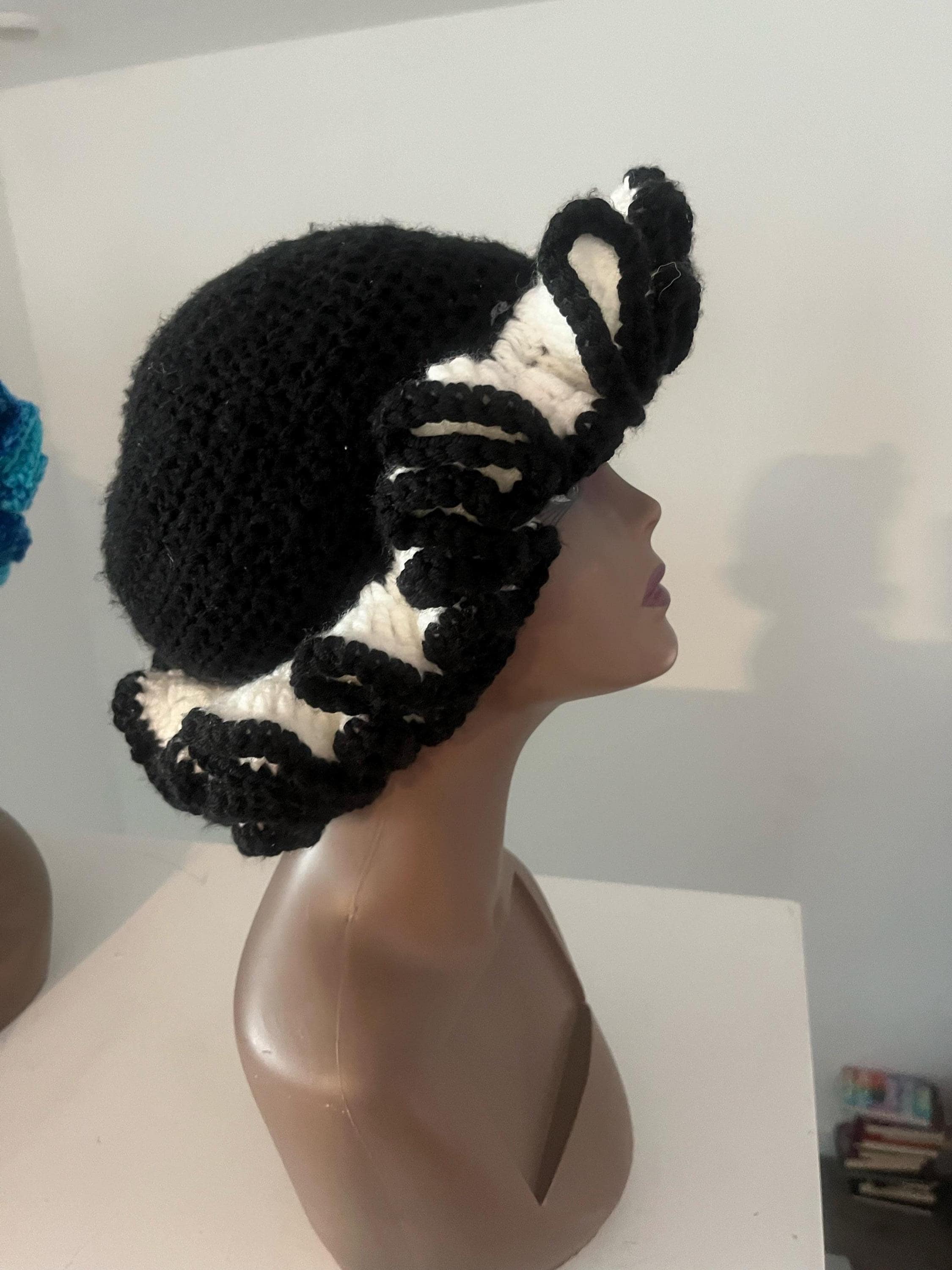 Satin-Lined Ruffle Bucket Hat - Black and White Acrylic Yarn