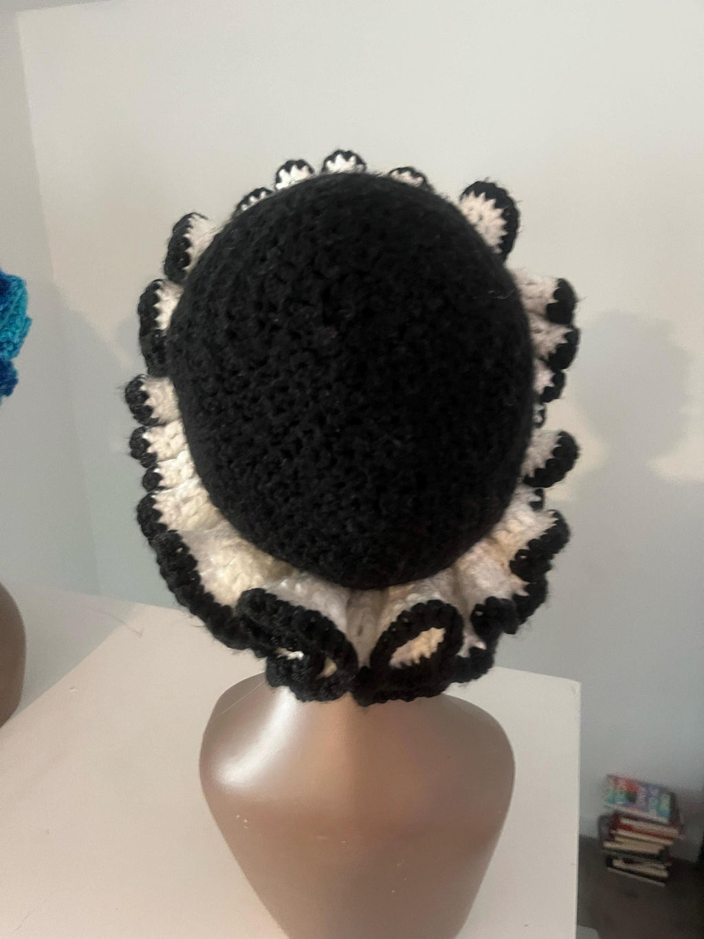 Satin-Lined Ruffle Bucket Hat - Black and White Acrylic Yarn